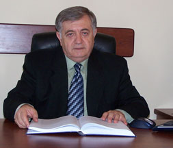 ՌՈՒԲԵՆ ՍԱՀԱԿՅԱՆԸ ՎԱՍՏԱԿԱՎՈՐ ԻՐԱՎԱԲԱՆԻ ԿՈՉՈՒՄ Է ՍՏԱՑԵԼ ՌՈՒԲԵՆ ՍԱՀԱԿՅԱՆԸ ՎԱՍՏԱԿԱՎՈՐ ԻՐԱՎԱԲԱՆԻ ԿՈՉՈՒՄ Է ՍՏԱՑԵԼ