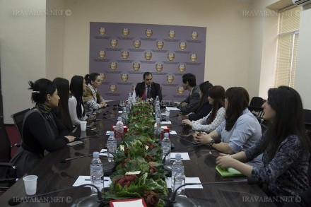 STUDENTS OF THE SCHOOL FOR YOUNG LAWYERS VISITED THE CHAMBER OF ADVOCATES   IRAVABAN.NET