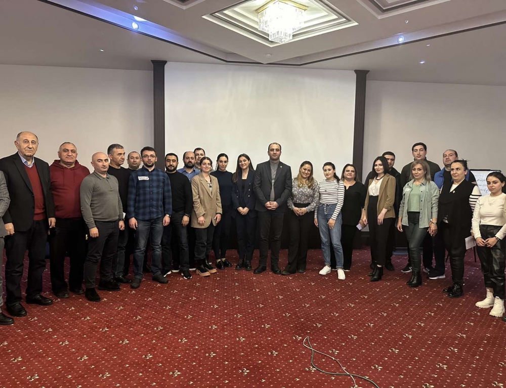 ԱՇԽԱՏԱԺՈՂՈՎ՝ ՔՐԵԱԻՐԱՎԱԿԱՆ ՄԱՍՆԱԳԻՏԱՑՈՒՄՈՎ ՀԱՆՐԱՅԻՆ ՊԱՇՏՊԱՆՆԵՐԻ ՀԱՄԱՐ ԱՇԽԱՏԱԺՈՂՈՎ՝ ՔՐԵԱԻՐԱՎԱԿԱՆ ՄԱՍՆԱԳԻՏԱՑՈՒՄՈՎ ՀԱՆՐԱՅԻՆ ՊԱՇՏՊԱՆՆԵՐԻ ՀԱՄԱՐ