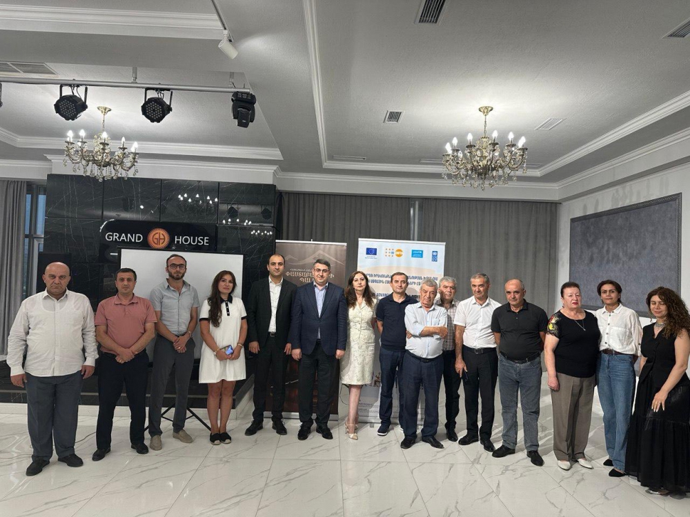 2025 ԹՎԱԿԱՆԻ ՕԳՈՍՏՈՍԻ 11-ԻՆ և 12 ՀՀ ՓԱՍՏԱԲԱՆՆԵՐԻ ՊԱԼԱՏԸ՝ ՄԱԿ ԶԱՐԳԱՑՄԱՆ ԾՐԱԳՐԵՐԻ ՀԱՅԱՍՏԱՆՅԱՆ ԳՐԱՍԵՆՅԱԿԻ (UNDP) ՀԵՏ ՀԱՄԱԳՈՐԾԱԿՑՈՒԹՅԱՄԲ, ԱՇԽԱՏԱԺՈՂՈՎՆԵՐ Է ԿԱԶՄԱԿԵՐՊԵԼ ՍՅՈՒՆԻՔԻ և ՇԻՐԱԿԻ ՄԱՐԶԵՐԻ ՓԱՍՏԱԲԱՆՆԵՐԻ  ՀԱՄԱՐ