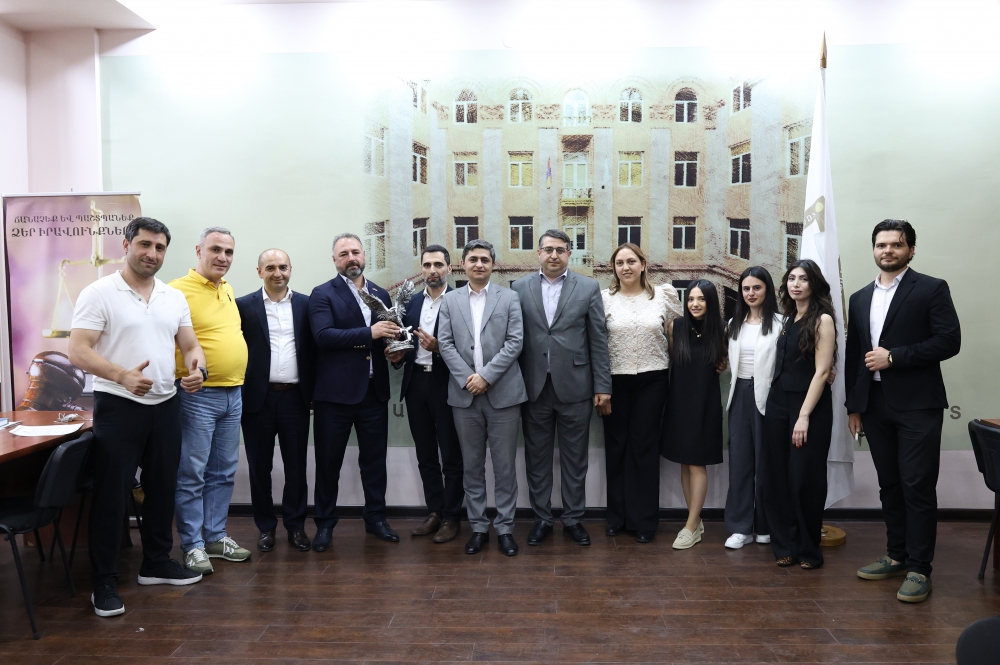 Փաստաբանների պալատում տեղի է ունեցել «Ի՞նչ, որտե՞ղ, ե՞րբ» ինտելեկտուալ խաղ Փաստաբանների պալատում տեղի է ունեցել «Ի՞նչ, որտե՞ղ, ե՞րբ» ինտելեկտուալ խաղ
