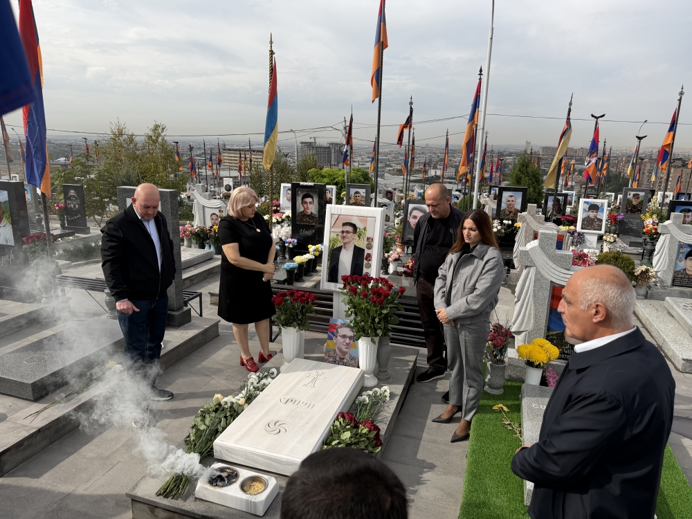 Փաստաբան Մաի Հակոբյանի որդին՝ Արցախյան 44-օրյա պատերազմում նահատակված Հրաչիկ Ավետիսյանն այսօր կդառնար 26 տարեկան Փաստաբան Մաի Հակոբյանի որդին՝ Արցախյան 44-օրյա պատերազմում նահատակված Հրաչիկ Ավետիսյանն այսօր կդառնար 26 տարեկան