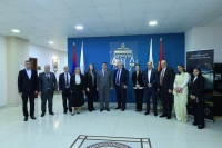 ՓԱՍՏԱԲԱՆՆԵՐԻ ՊԱԼԱՏԻ ՆԵՐԿԱՅԱՑՈՒՑԻՉՆԵՐԸ ՀՅՈՒՐԸՆԿԱԼԵԼ ԵՆ ԿԱՆԱԴԱՅԻ ՆՅՈՒ ԲՐԱՆՍՎԻԿ ՆԱՀԱՆԳԻ ԳԵՐԱԳՈՒՅՆ ԴԱՏԱՐԱՆԻ ՊԱՏՎԻՐԱԿՈՒԹՅԱՆԸ 